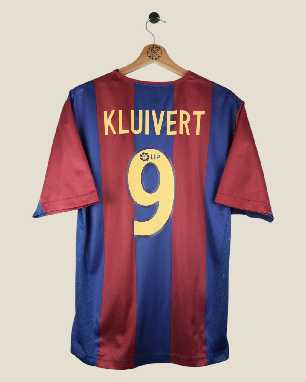 BARCELONA 2002/03 KLUIVERT BASIC HOME SHIRT (M) NIKE