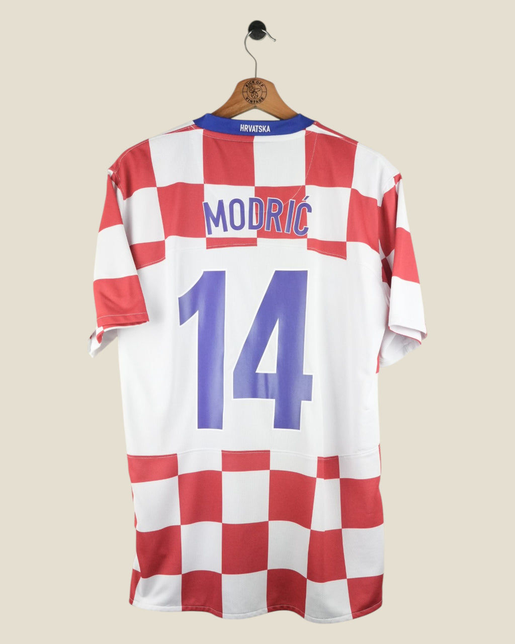 CROATIA 2008 MODRIC HOME SHIRT (M) NIKE