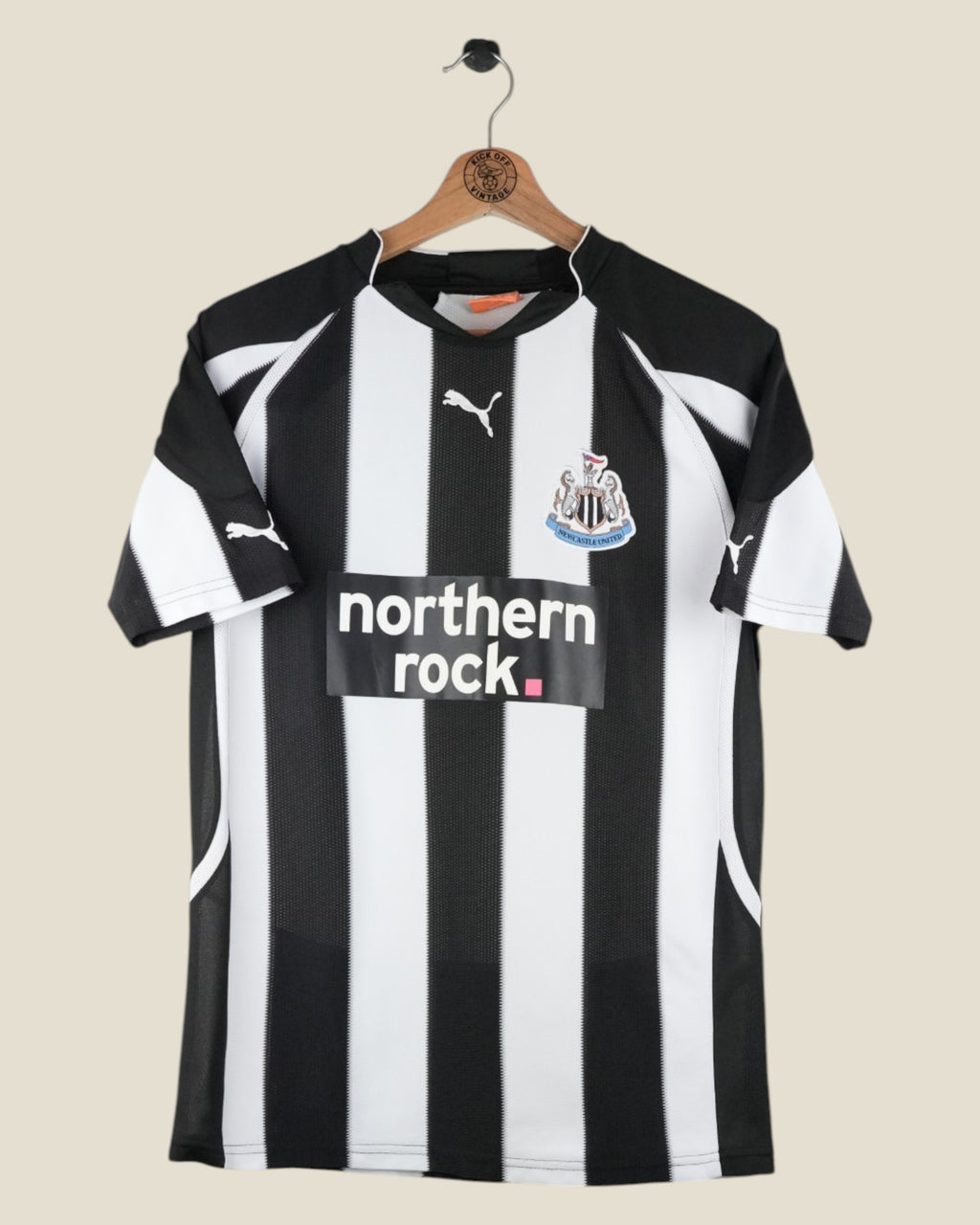 NEWCASTLE UNITED 2010/11 HOME SHIRT (KIDS XL) PUMA