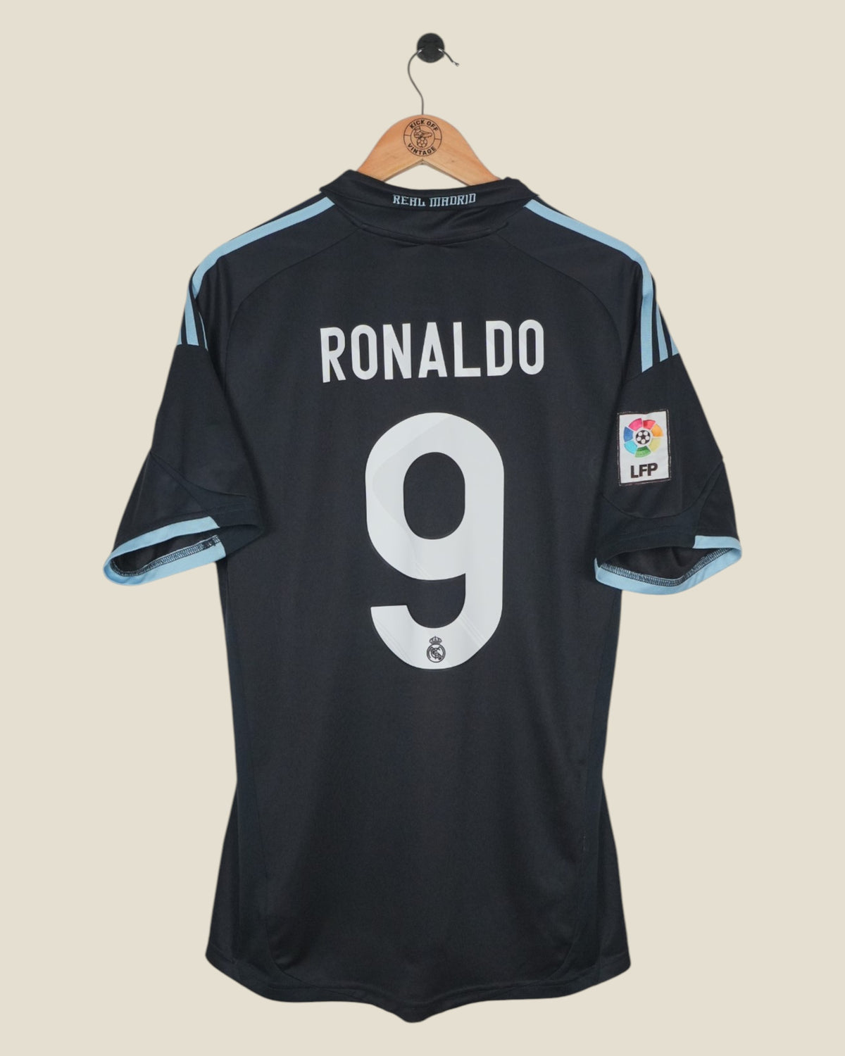 REAL MADRID 2009/10 RONALDO AWAY SHIRT (M) ADIDAS