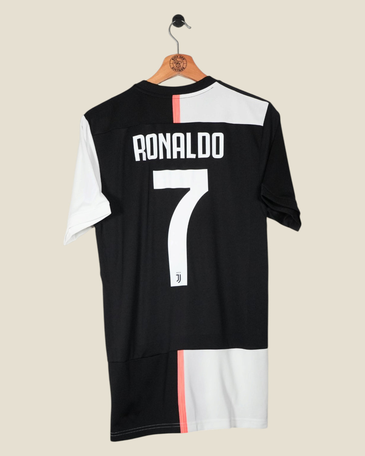 JUVENTUS 2019/20 RONALDO HOME BNWT (S) ADIDAS
