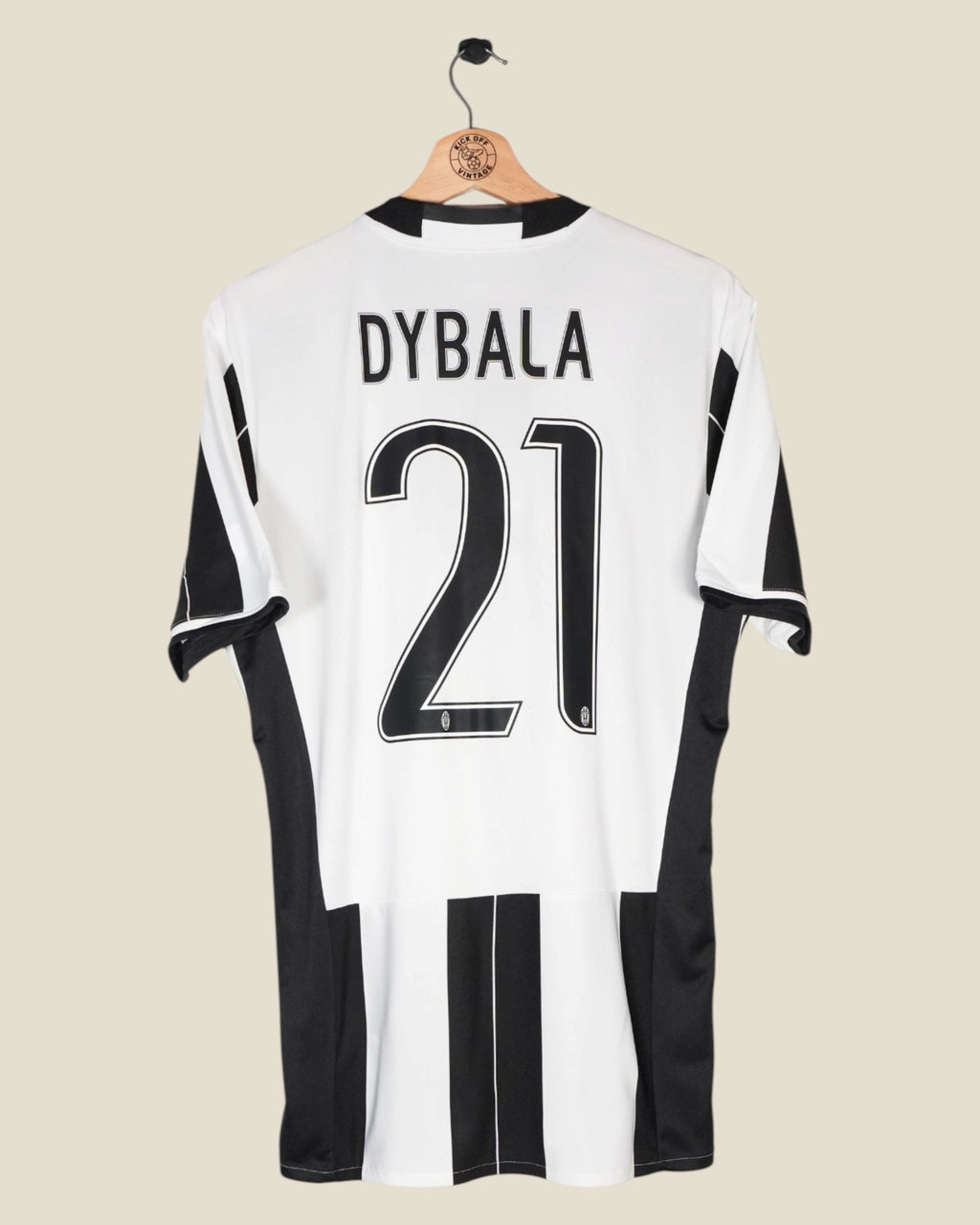 JUVENTUS 2016/17 DYBALA HOME SHIRT BNWT (M) ADIDAS