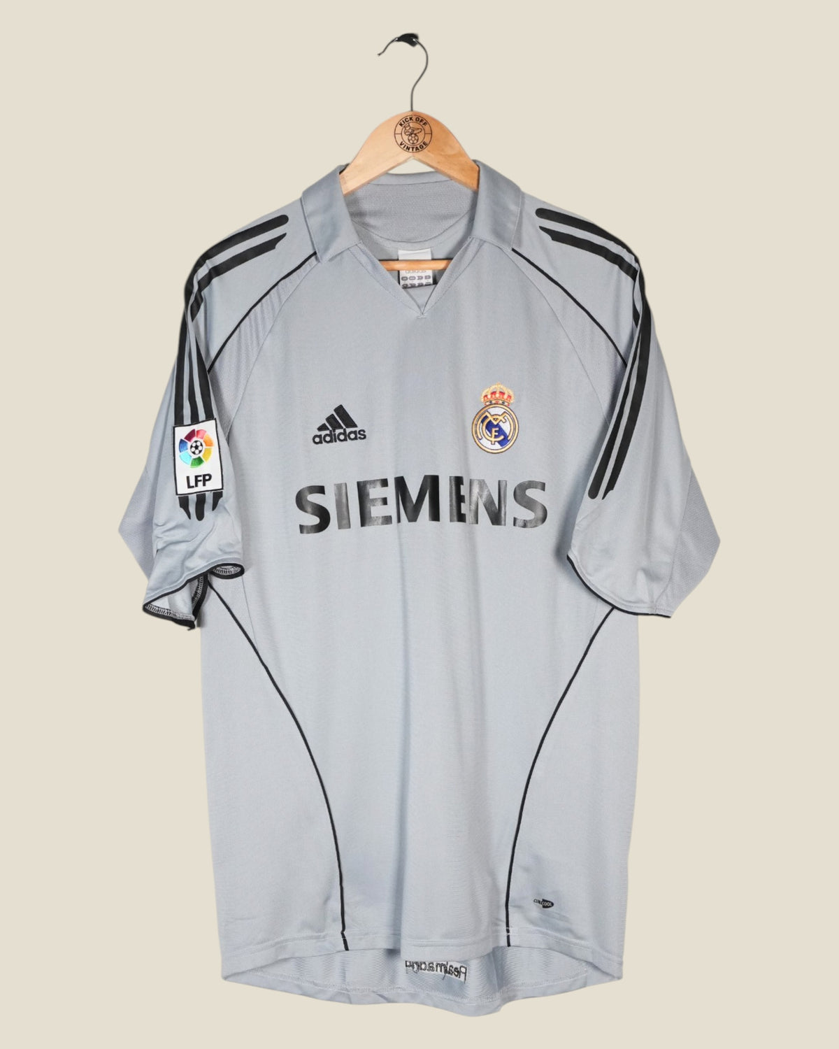 REAL MADRID 2005/06 ZIDANE THIRD SHIRT BNWT (M) ADIDAS