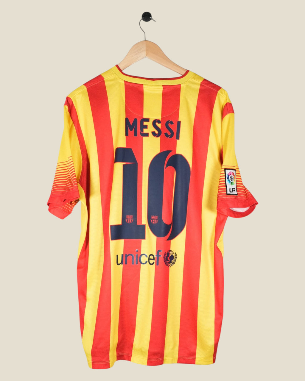 BARCELONA 2013/14 MESSI AWAY SHIRT (XL) NIKE