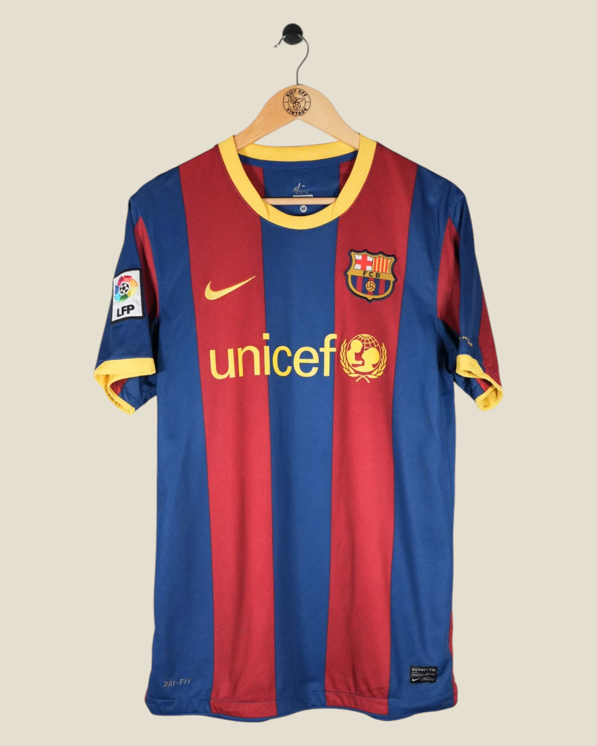 BARCELONA 2010/11 VILLA HOME SHIRT (M) NIKE