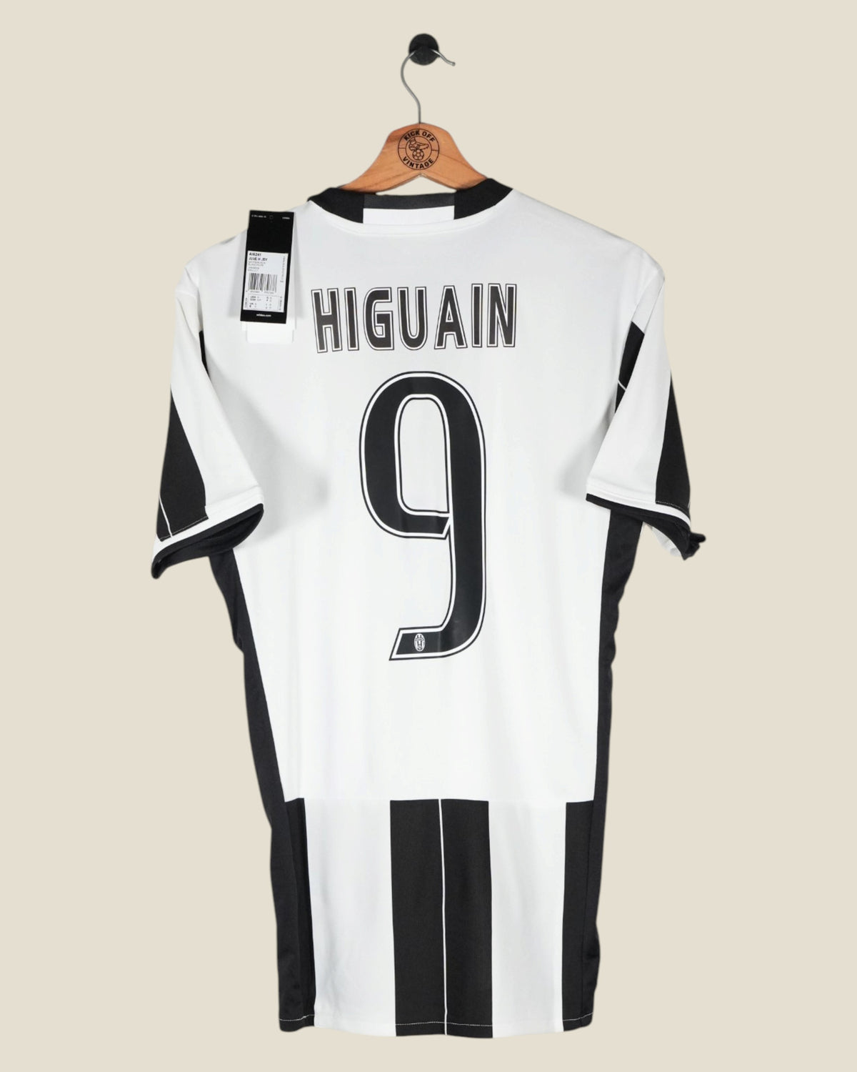 JUVENTUS 2016/17 HIGUAIN HOME SHIRT BNWT (S) ADIDAS