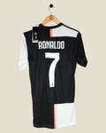 JUVENTUS 2019/20 RONALDO HOME SHIRT BNWT (S) ADIDAS