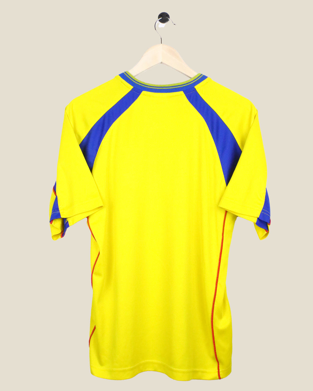ECUADOR 2002 HOME (L) MARATHON
