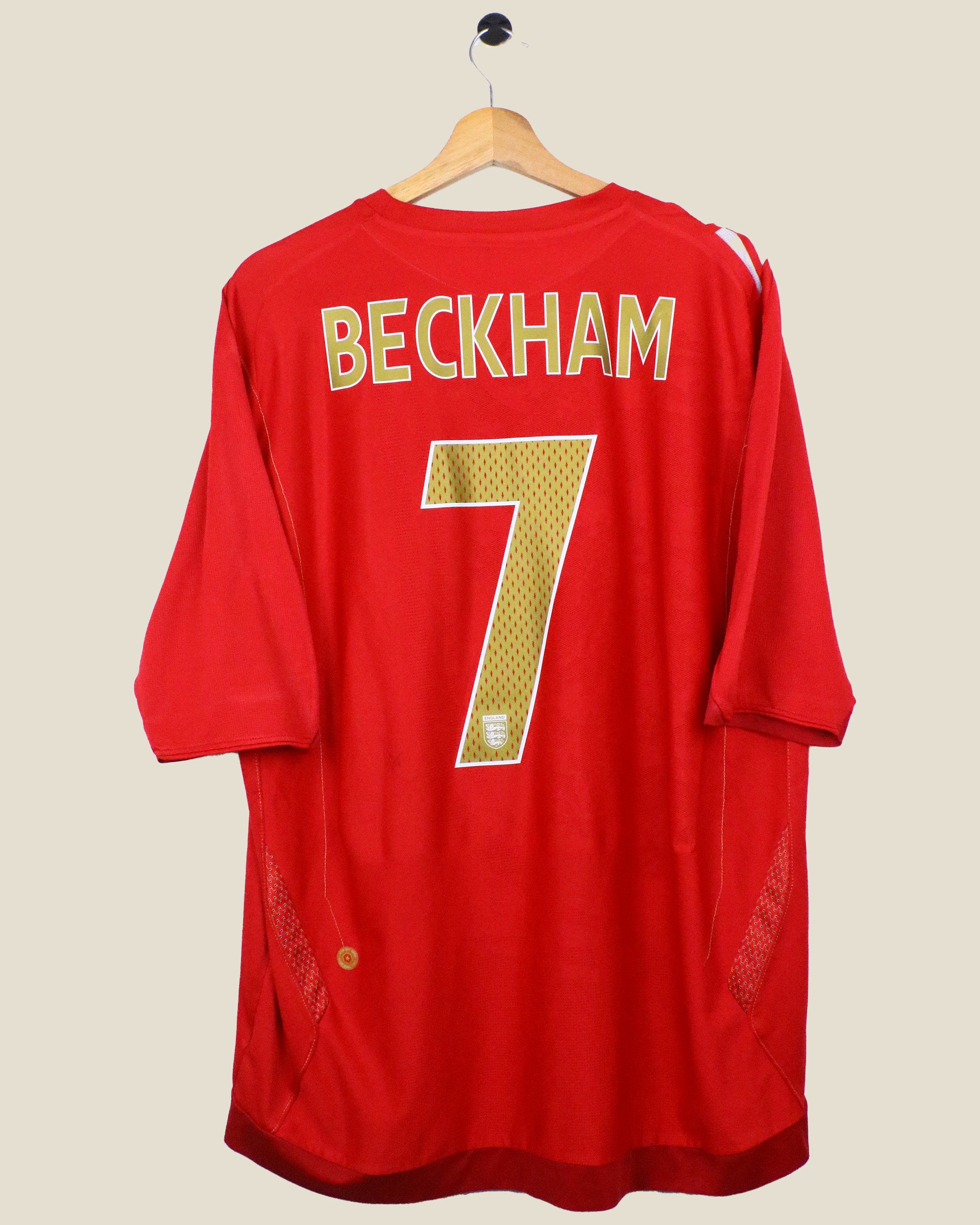 ENGLAND 2006 BECKHAM #7 AWAY (XXL) UMBRO