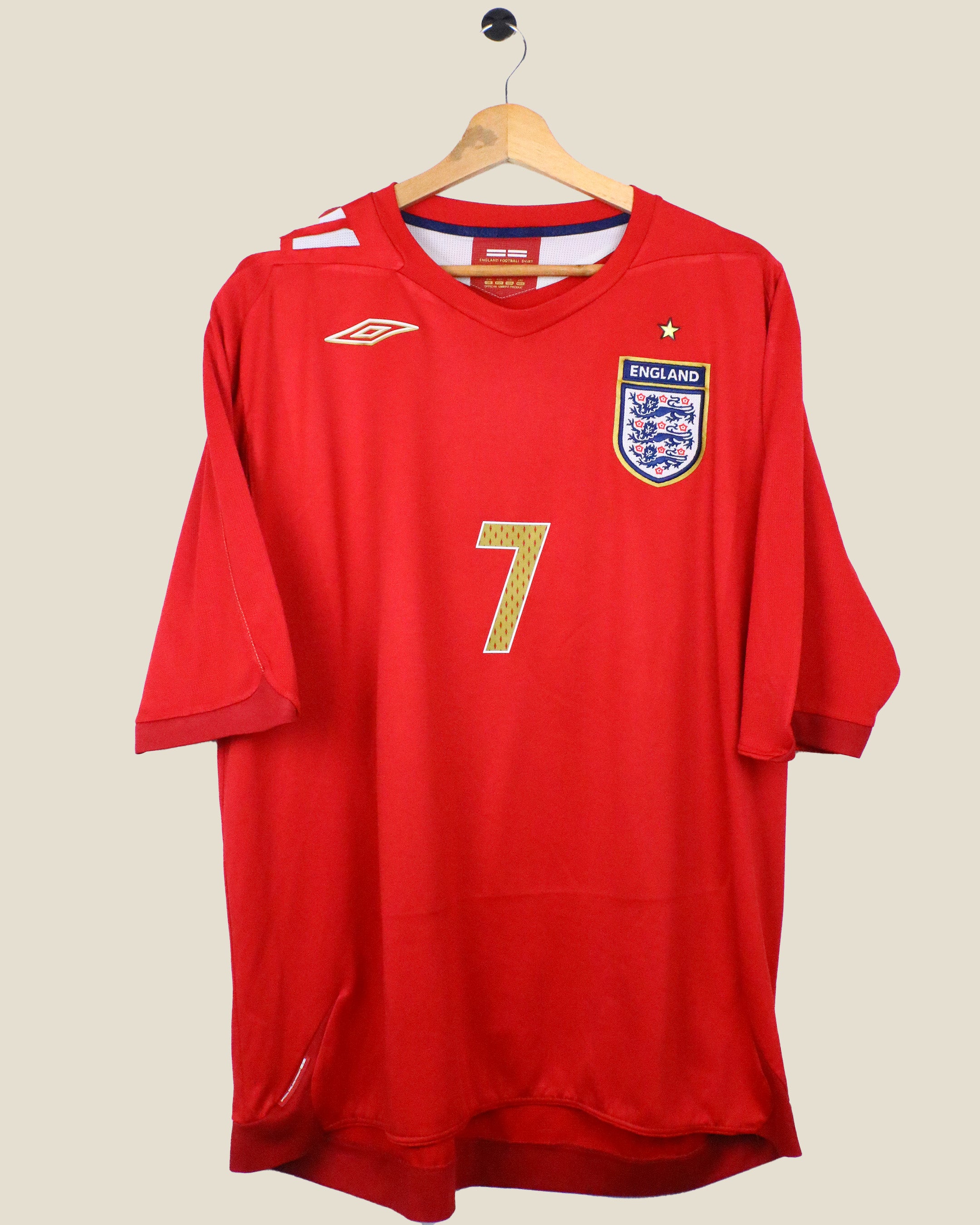 ENGLAND 2006 BECKHAM #7 AWAY (XXL) UMBRO