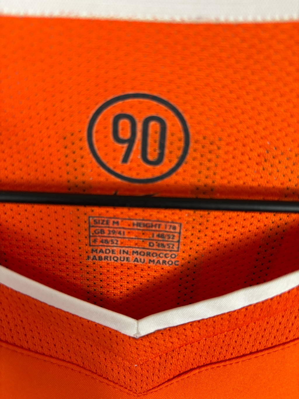 NETHERLANDS 2004 VAN NISTELROOY #10 HOME SHIRT (M) NIKE