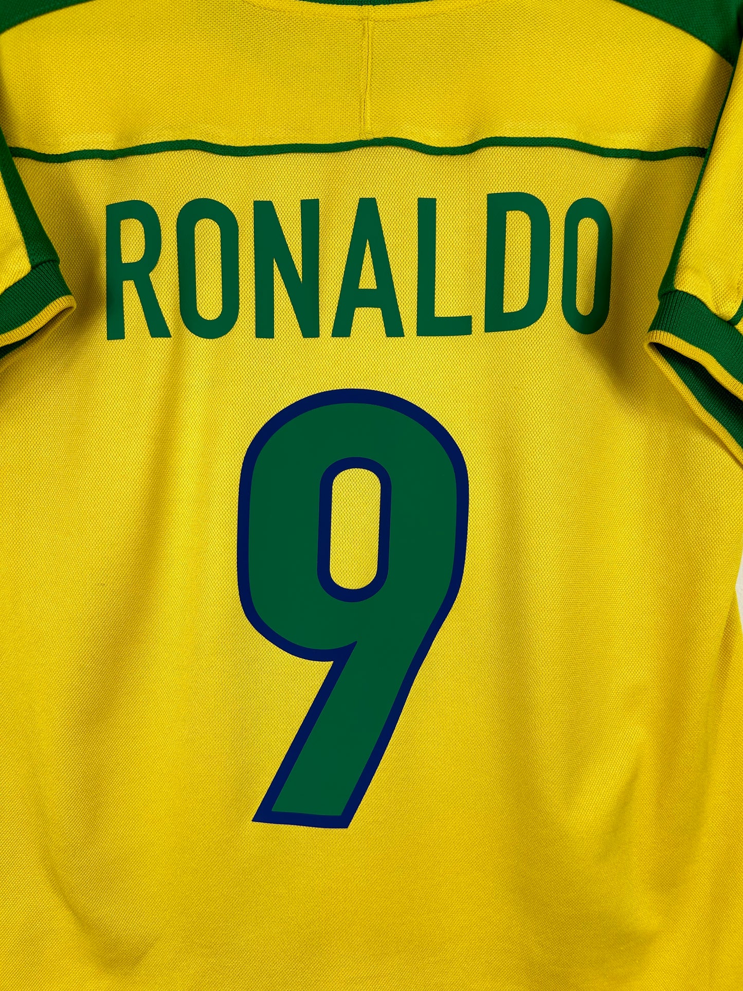 BRAZIL 1998 RONALDO #9 HOME SHIRT (S/M) NIKE