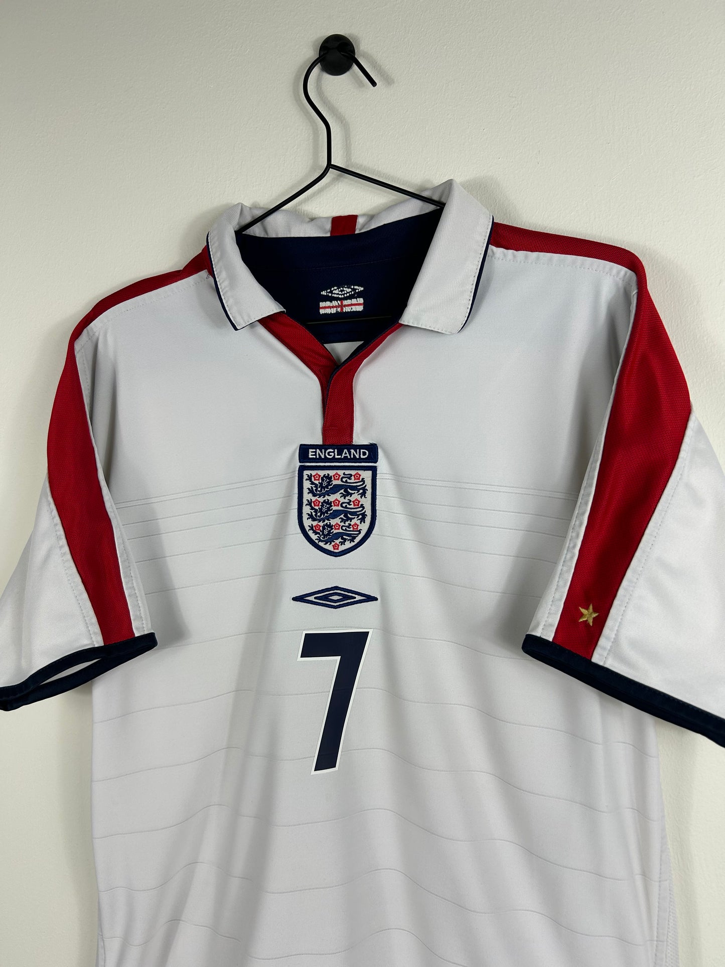 ENGLAND 2004 BECKHAM #7 HOME SHIRT (M) UMBRO