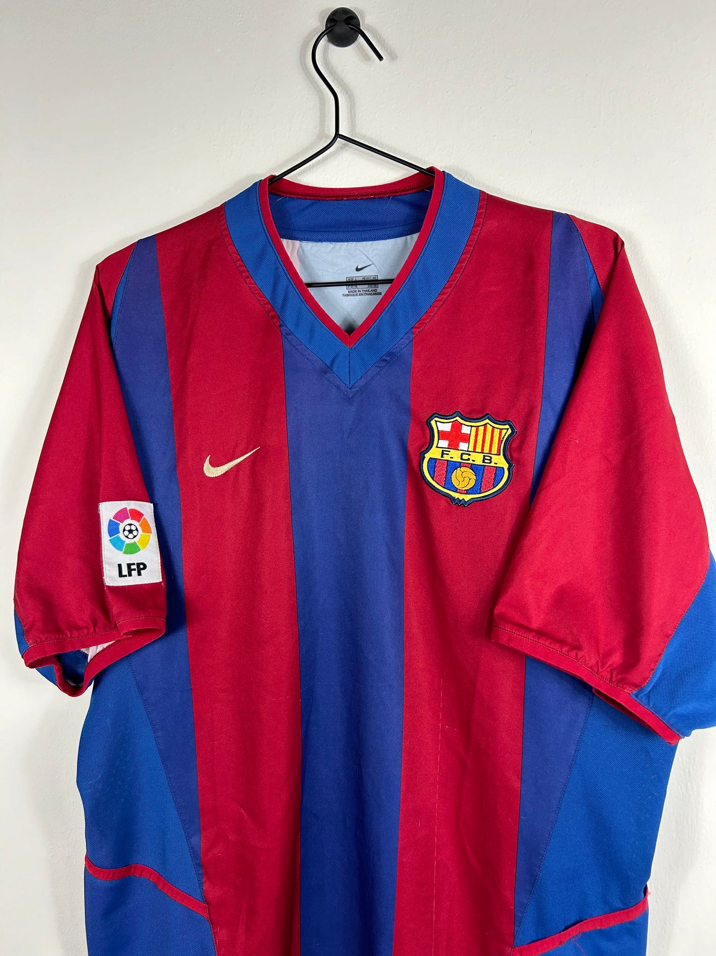 BARCELONA 2002/03 KLUIVERT #9 HOME SHIRT (L) NIKE