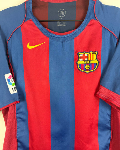 BARCELONA 2004/05 RONALDINHO #10 HOME SHIRT (M) NIKE