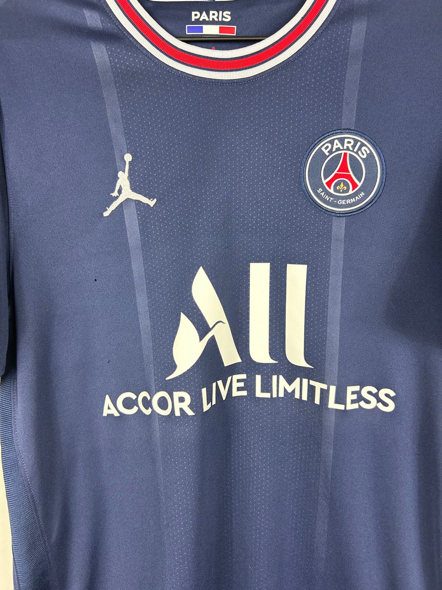 PARIS SAINT-GERMAIN 2021/22 MESSI #30 HOME SHIRT (M) AIR JORDAN