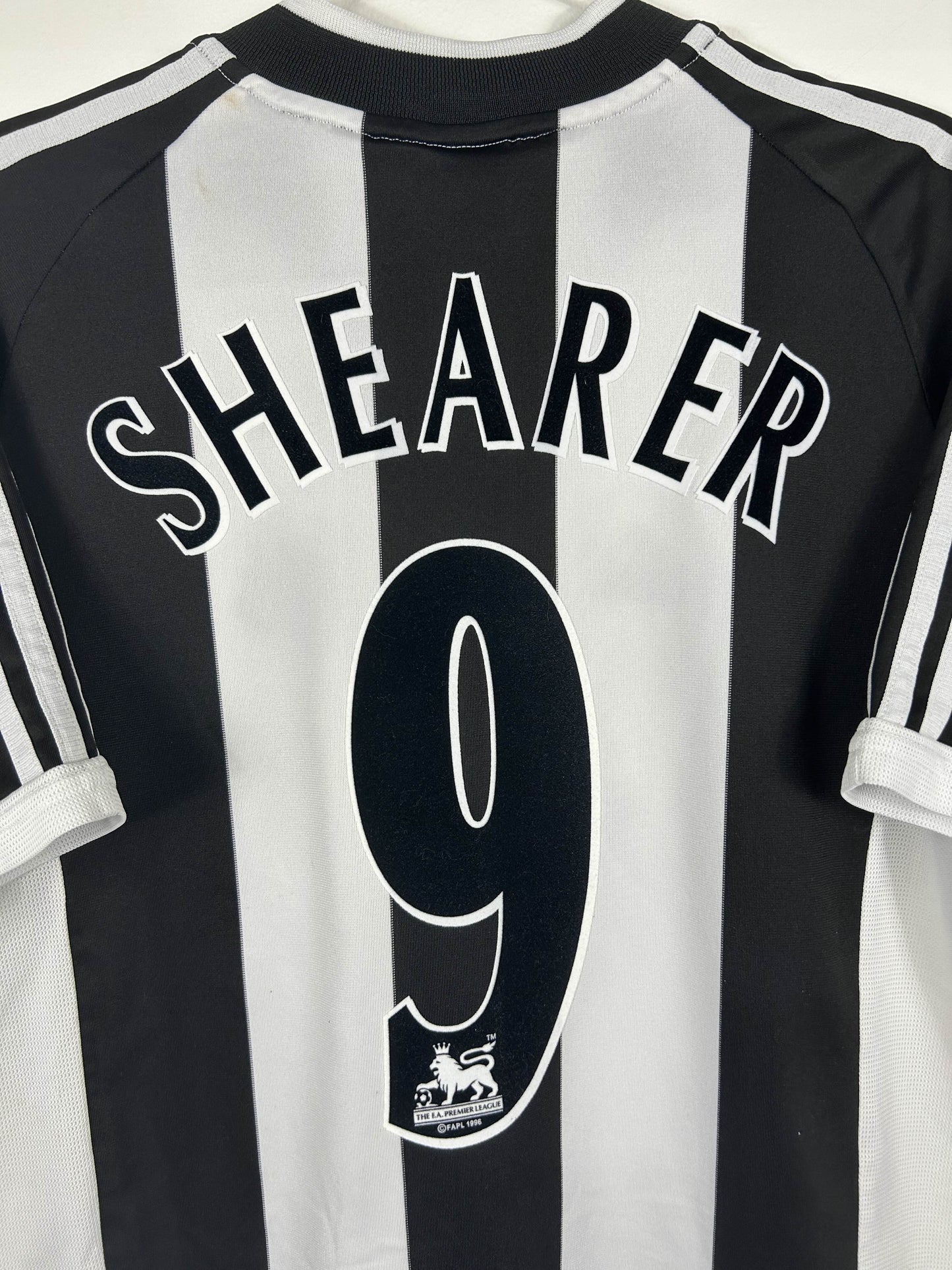 NEWCASTLE UNITED 2002/03 SHEARER #9 HOME SHIRT (M) ADIDAS