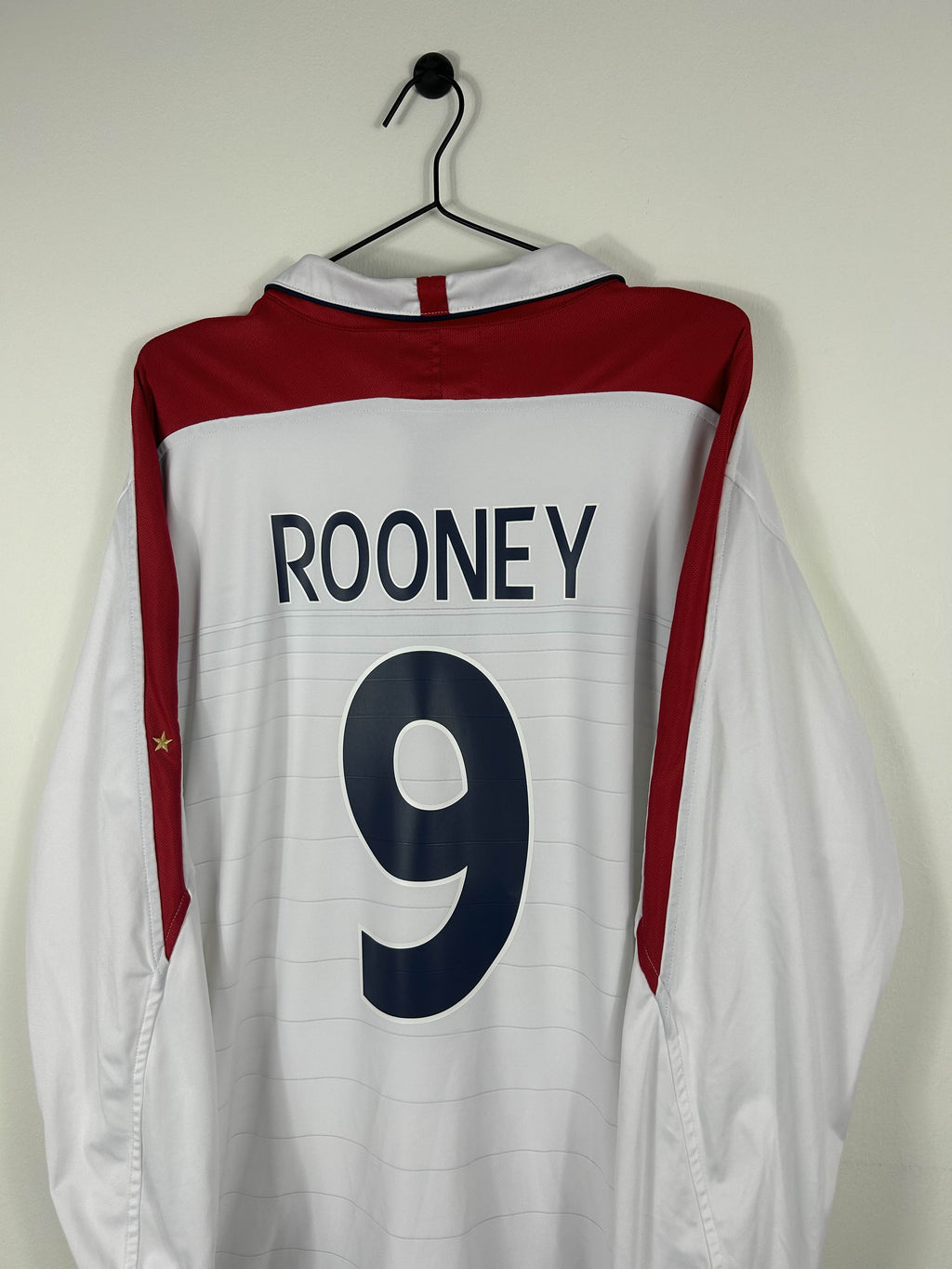 ENGLAND 2004 ROONEY #9 HOME LONG SLEEVE (XL) UMBRO