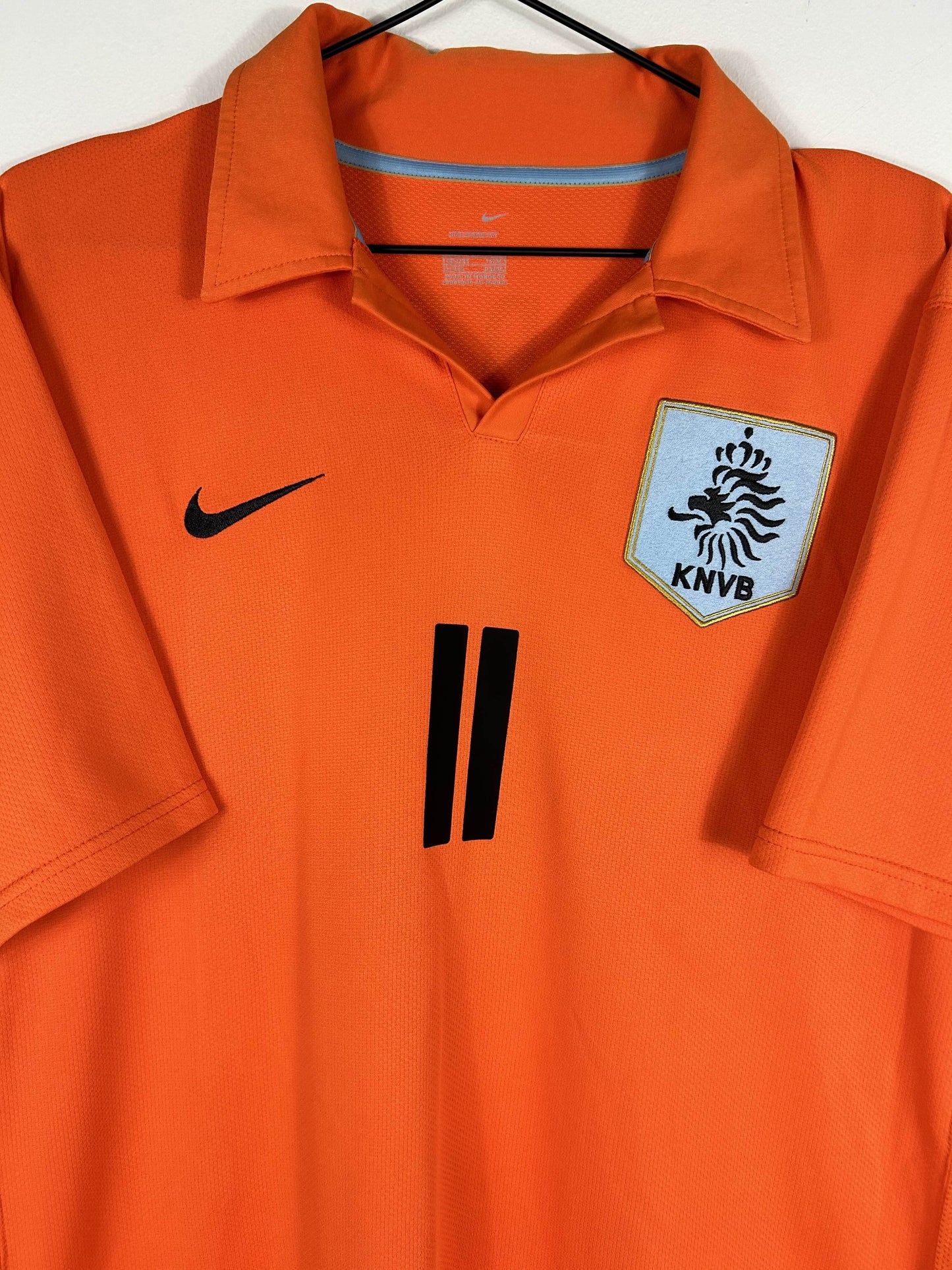 NETHERLANDS 2006 ROBBEN #11 HOME SHIRT (L) NIKE