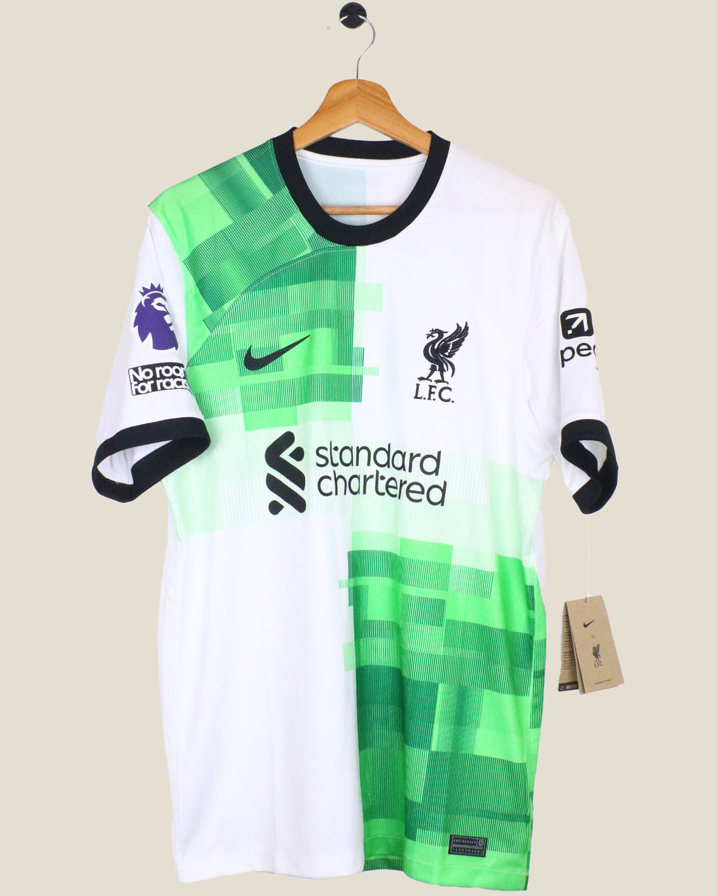 LIVERPOOL 2023/24 NUNEZ AWAY BNWT (M) NIKE