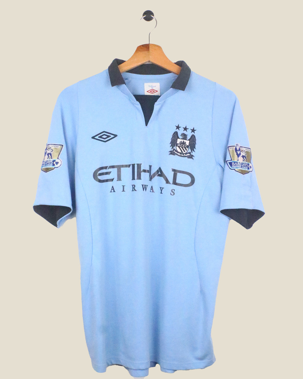 MANCHESTER CITY 2012/13 KOMPANY #4 HOME (M) UMBRO