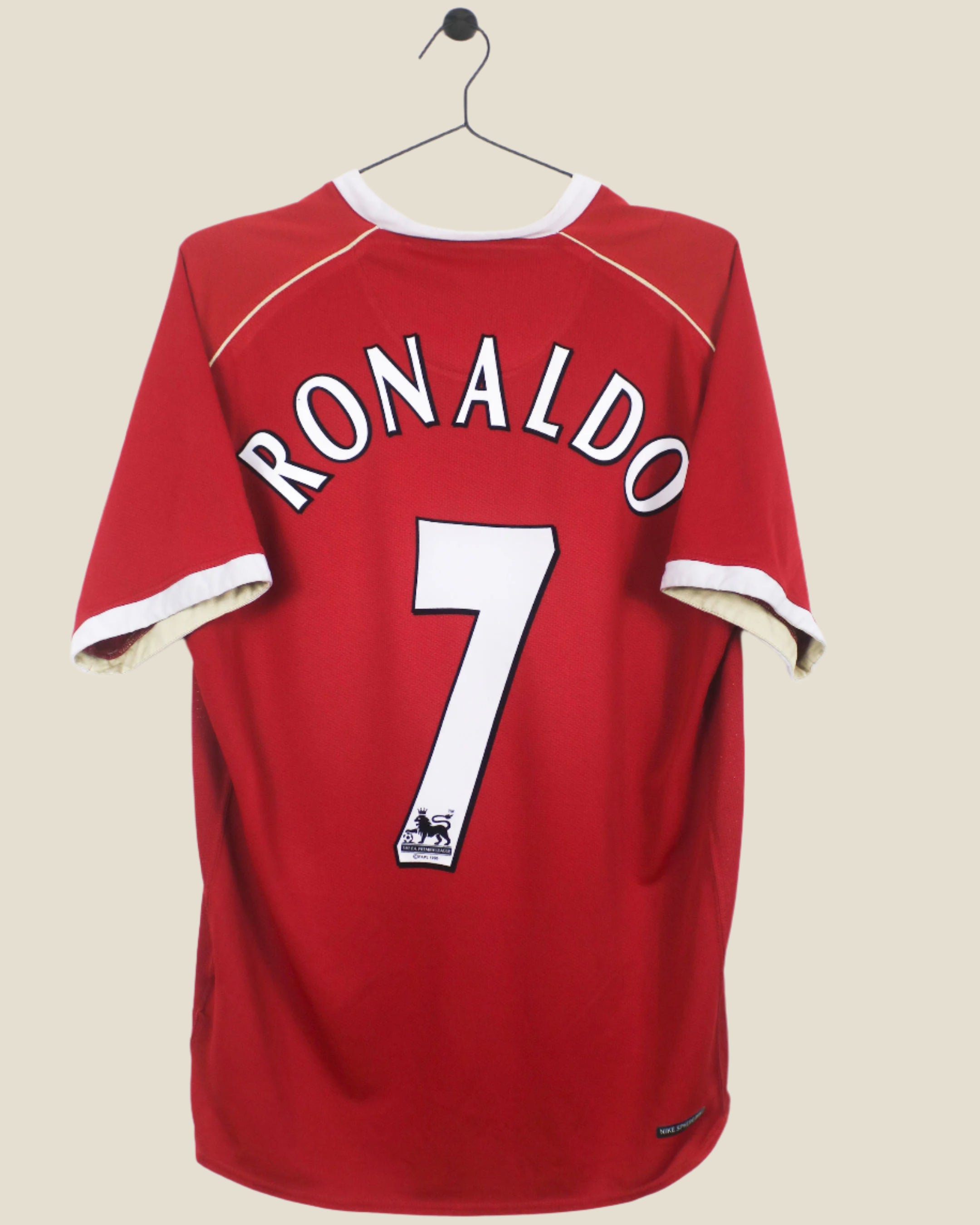 MANCHESTER UNITED 2006/07 RONALDO #7 HOME SHIRT (M) NIKE