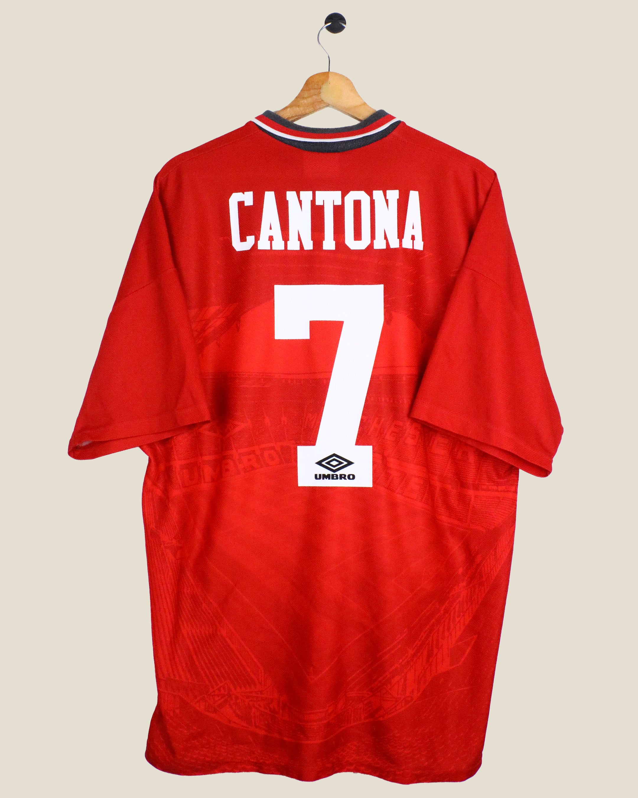 MANCHESTER UNITED 1994/96 CANTONA #7 HOME (XL) UMBRO