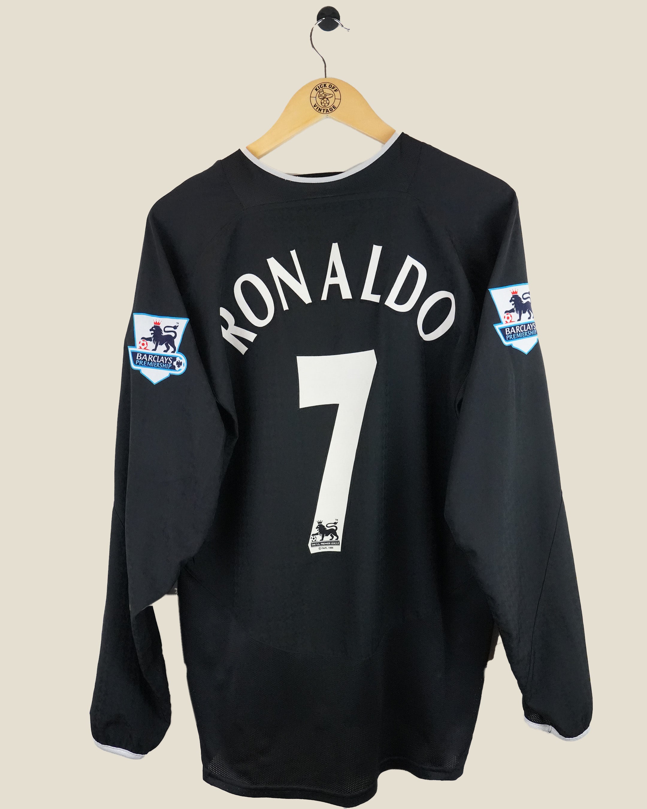 MANCHESTER UNITED 2003/04 RONALDO AWAY SHIRT (L) NIKE
