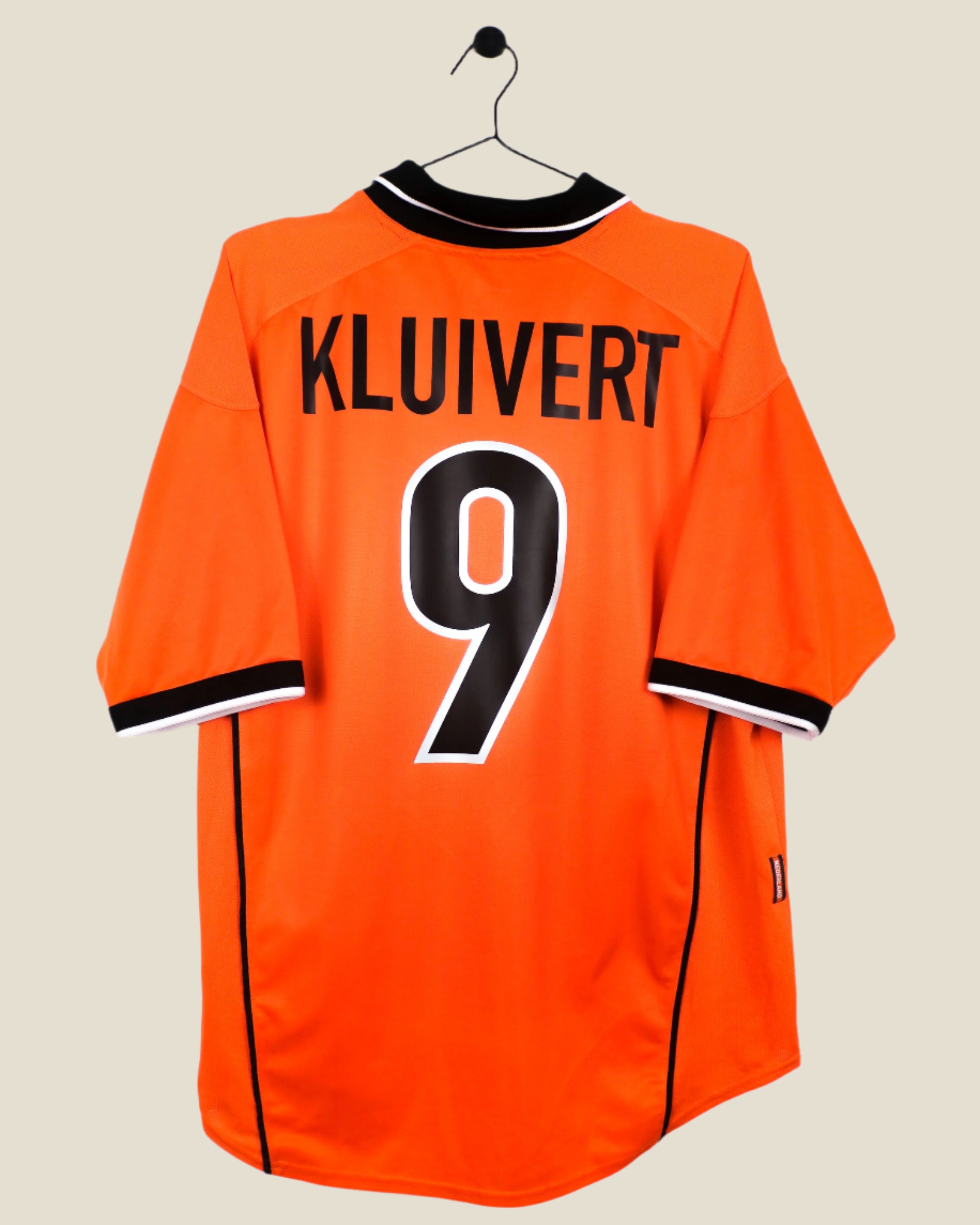 NETHERLANDS 1998 KLUIVERT #9 HOME SHIRT (L) NIKE