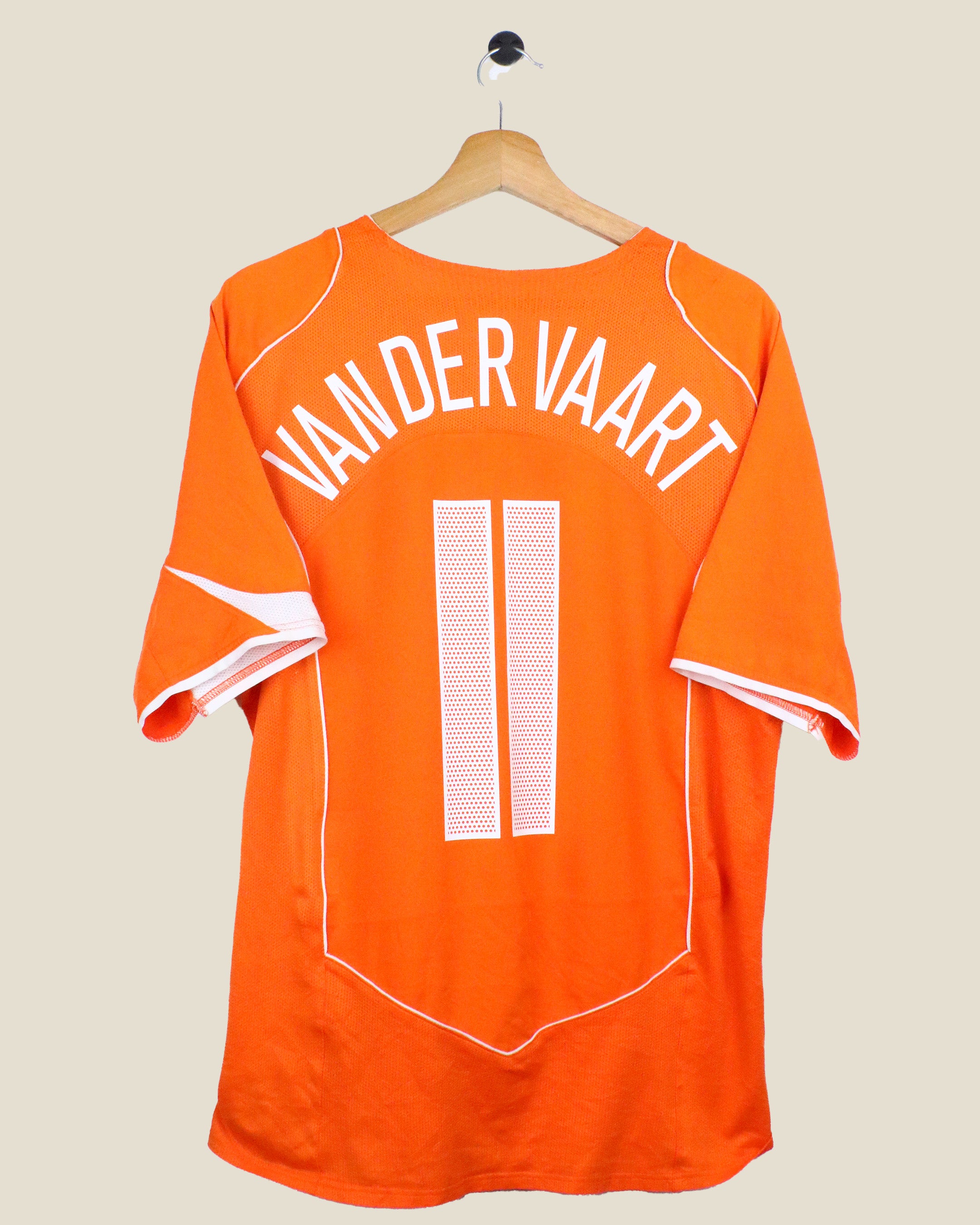 NETHERLANDS 2004 VAN DER VAART #11 HOME (L) NIKE