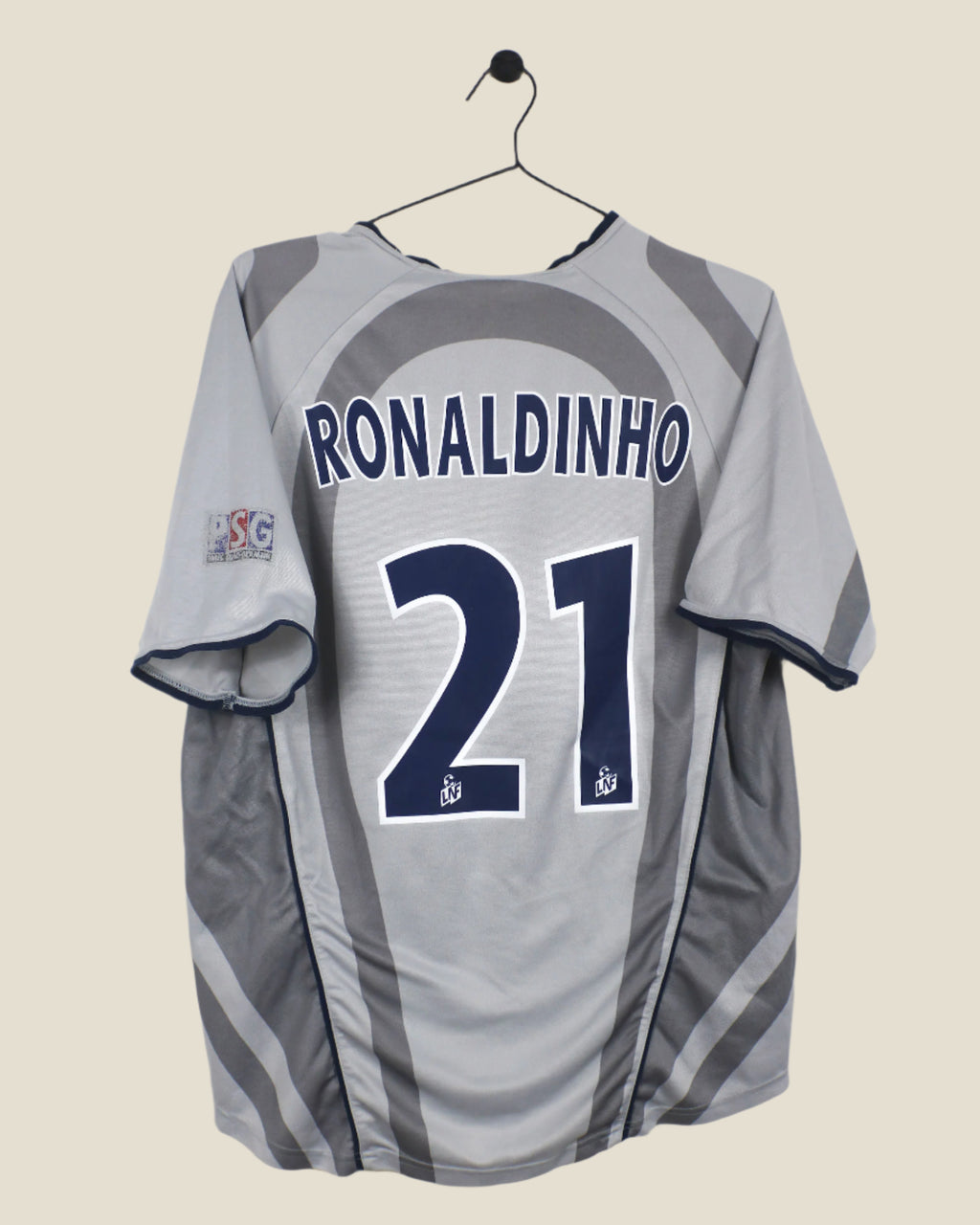 PARIS-SAINT GERMAIN 2001/02 RONALDINHO #21 AWAY SHIRT (M) NIKE