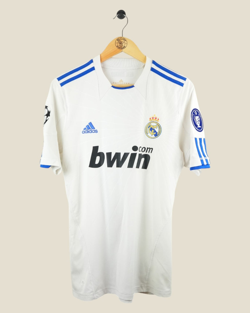 REAL MADRID 2010/11 KAKA HOME SHIRT (M) ADIDAS