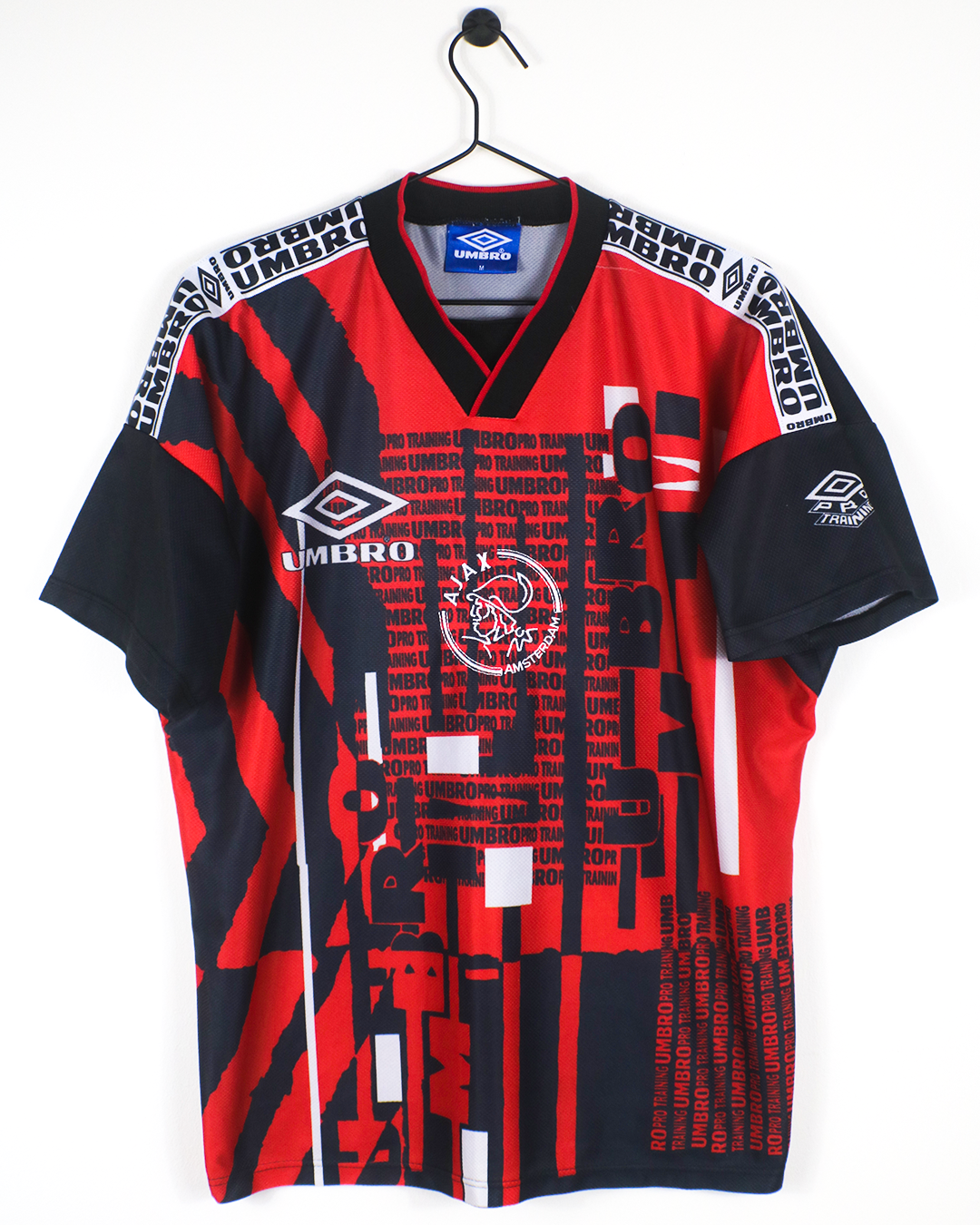 AJAX 1996/7 TRAINING SHIRT (M) UMBRO