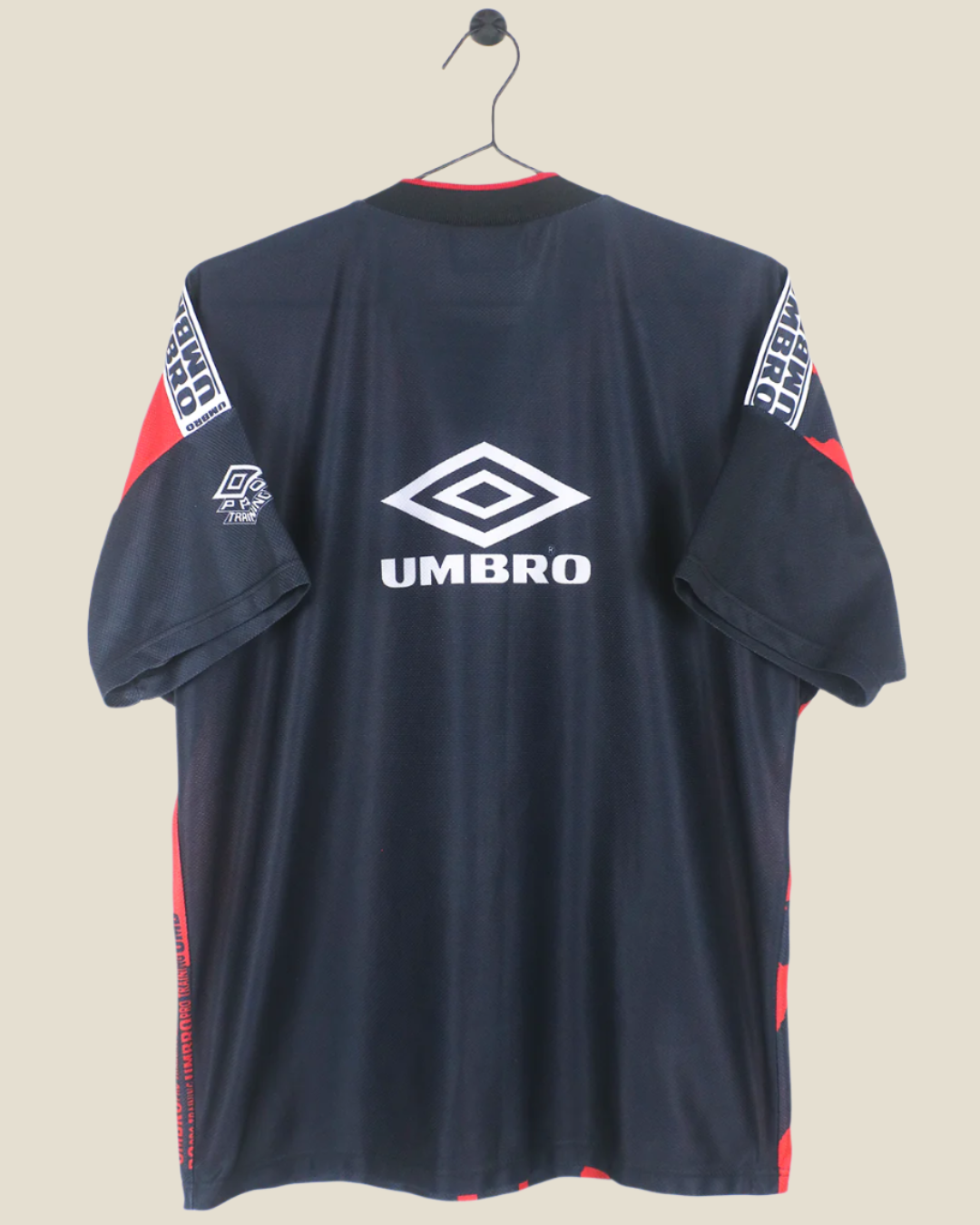 AJAX 1996/97 TRAINING SHIRT (M) UMBRO