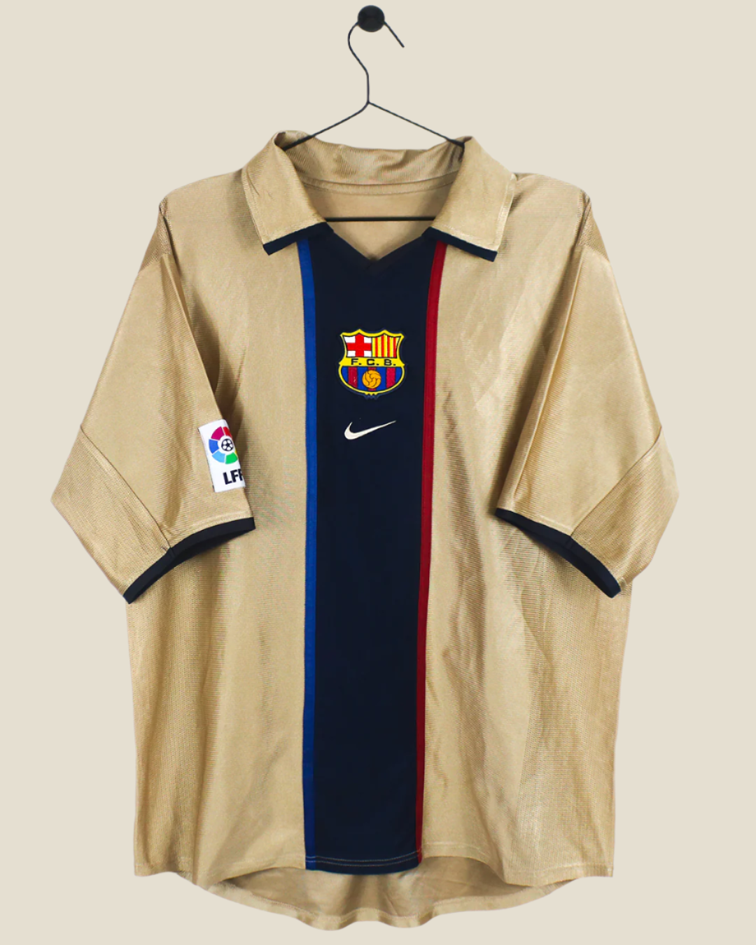 BARCELONA 2001/02 RIVALDO #10 AWAY SHIRT (M) NIKE