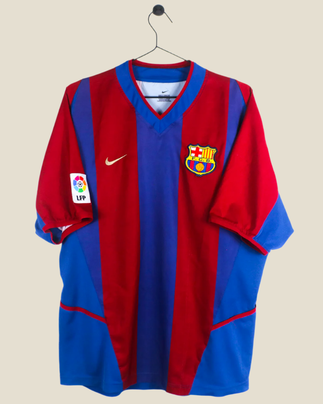 BARCELONA 2002/03 KLUIVERT #9 HOME SHIRT (L) NIKE