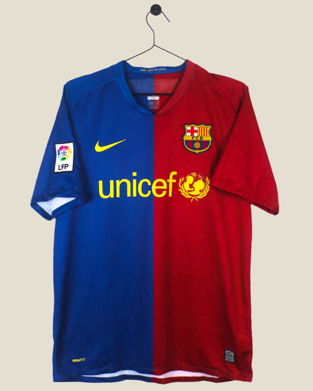 BARCELONA 2008/09 INIESTA #8 HOME SHIRT (M) NIKE