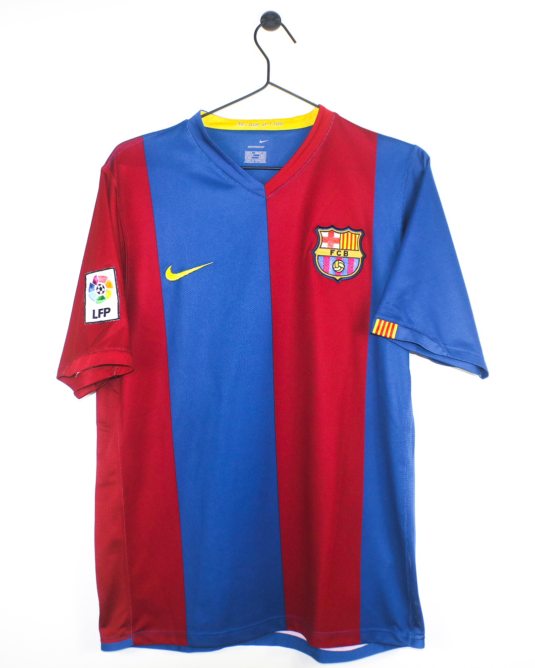 BARCELONA 2006/07 ETO'O #9 HOME SHIRT (M) NIKE