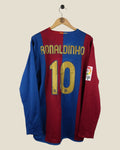 BARCELONA 2006/07 RONALDINHO HOME SHIRT L/S (L) NIKE