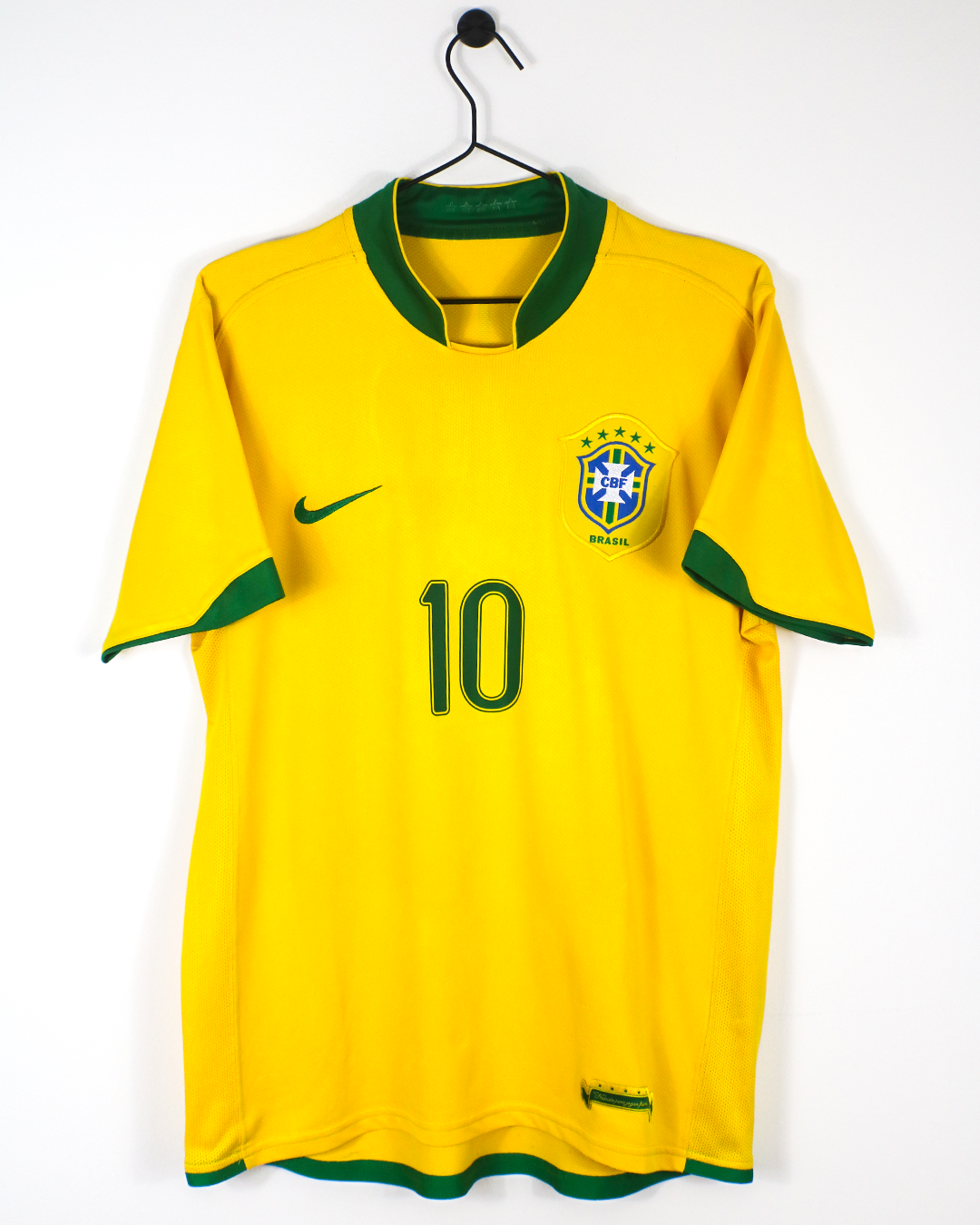 BRAZIL 2006 RONALDINHO #10 HOME SHIRT (M) NIKE