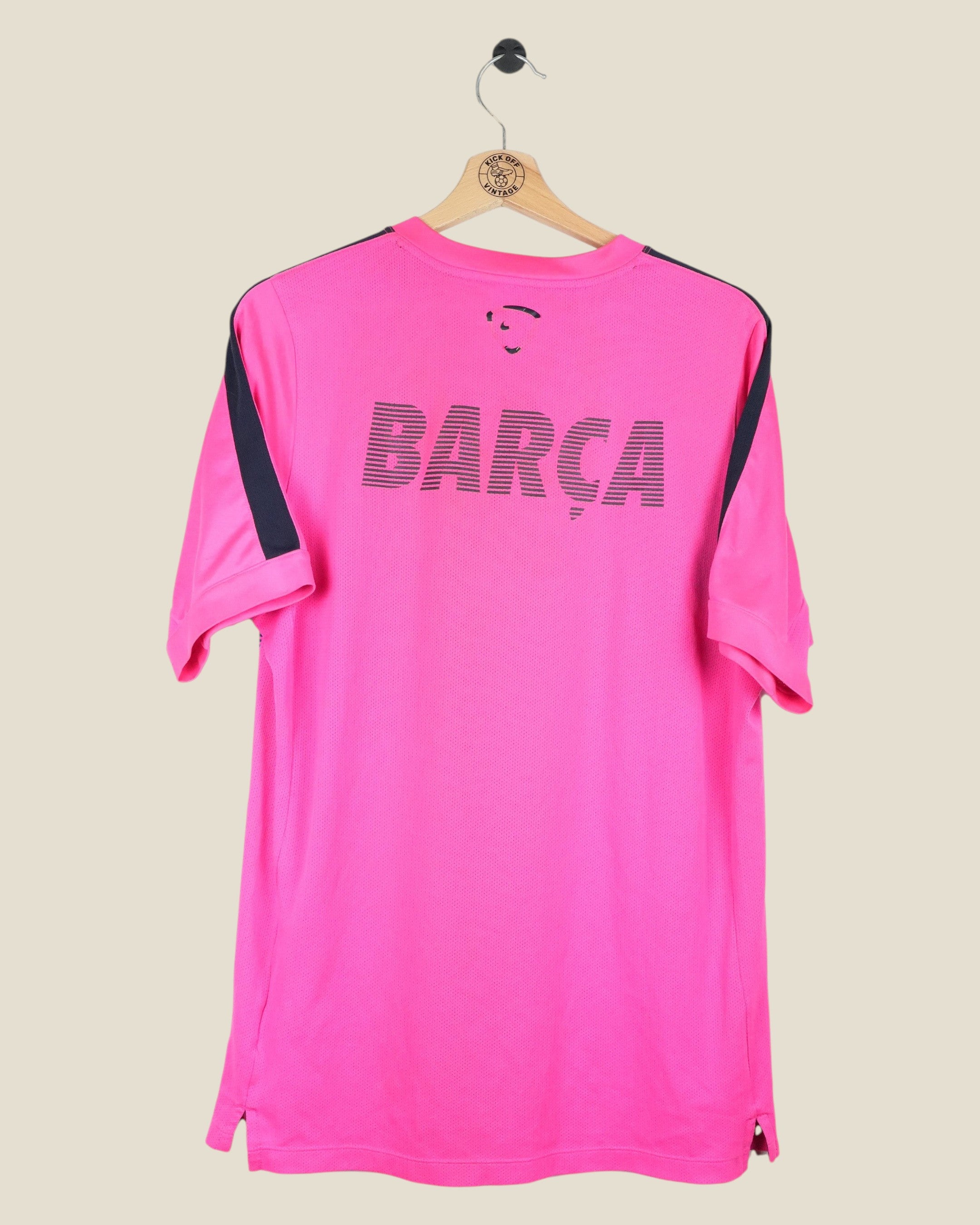 Kick Off Vintage Barcelona 2014/15 Nike training shirt in bright pink with black Barca lettering on the back