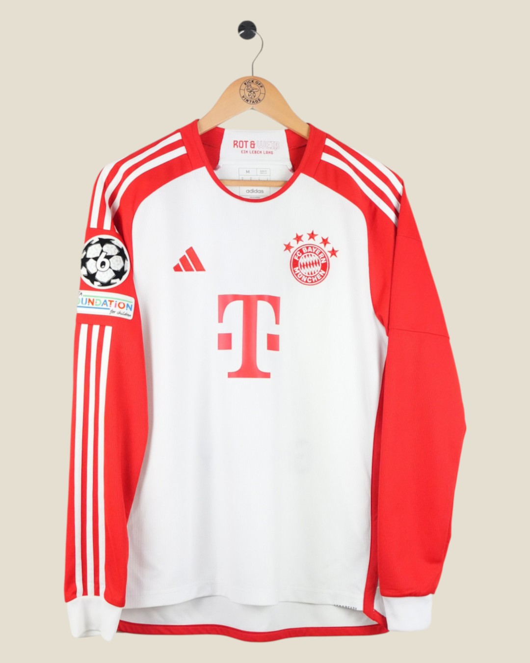 Kick Off Vintage Bayern Munich 2023/24 Gnabry long sleeve home football shirt with UCL patch in white and red