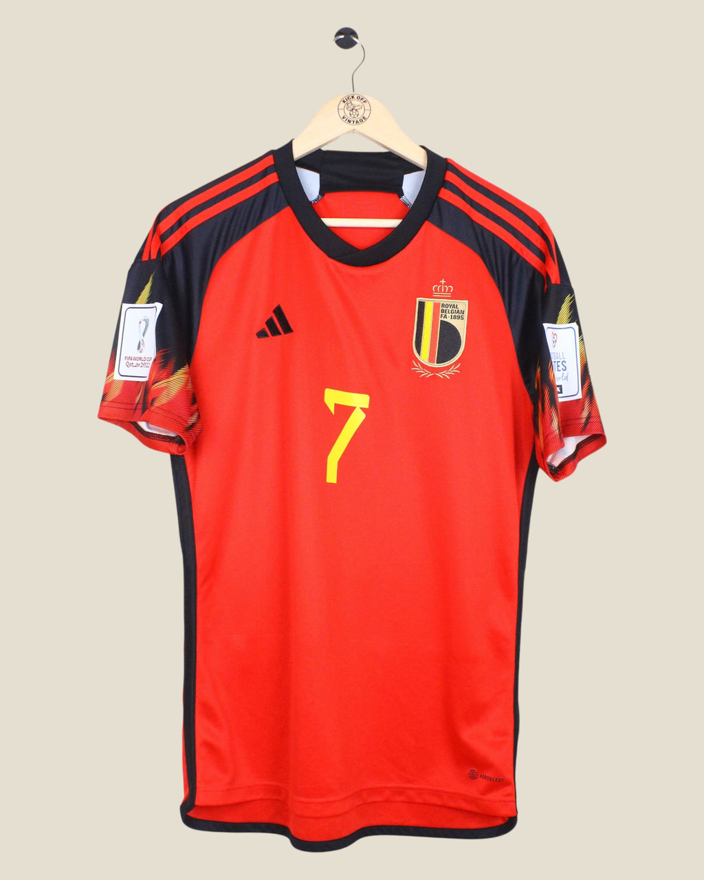 Kick Off Vintage Belgium 2022 De Bruyne home football shirt in red and black with World Cup patches on sleeves