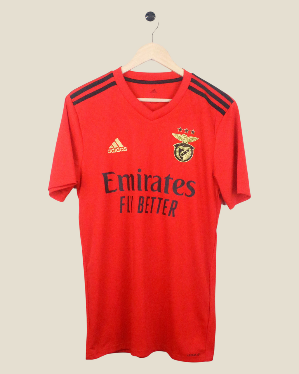 Kick Off Vintage Benfica 2020/21 home football jersey in red with Nunez #9, featuring Adidas branding.