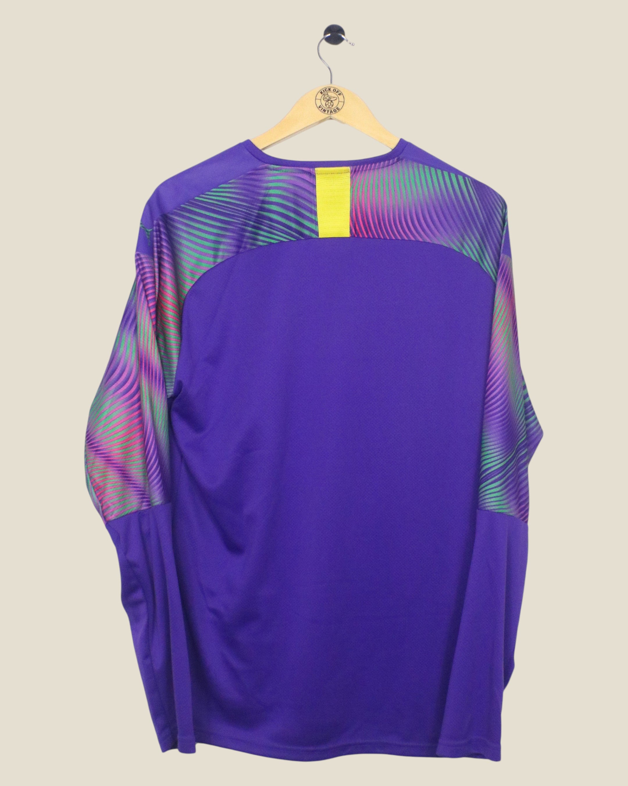 Kick Off Vintage Borussia Dortmund 2019/20 long-sleeve goalkeeper jersey in purple with abstract graphic sleeves