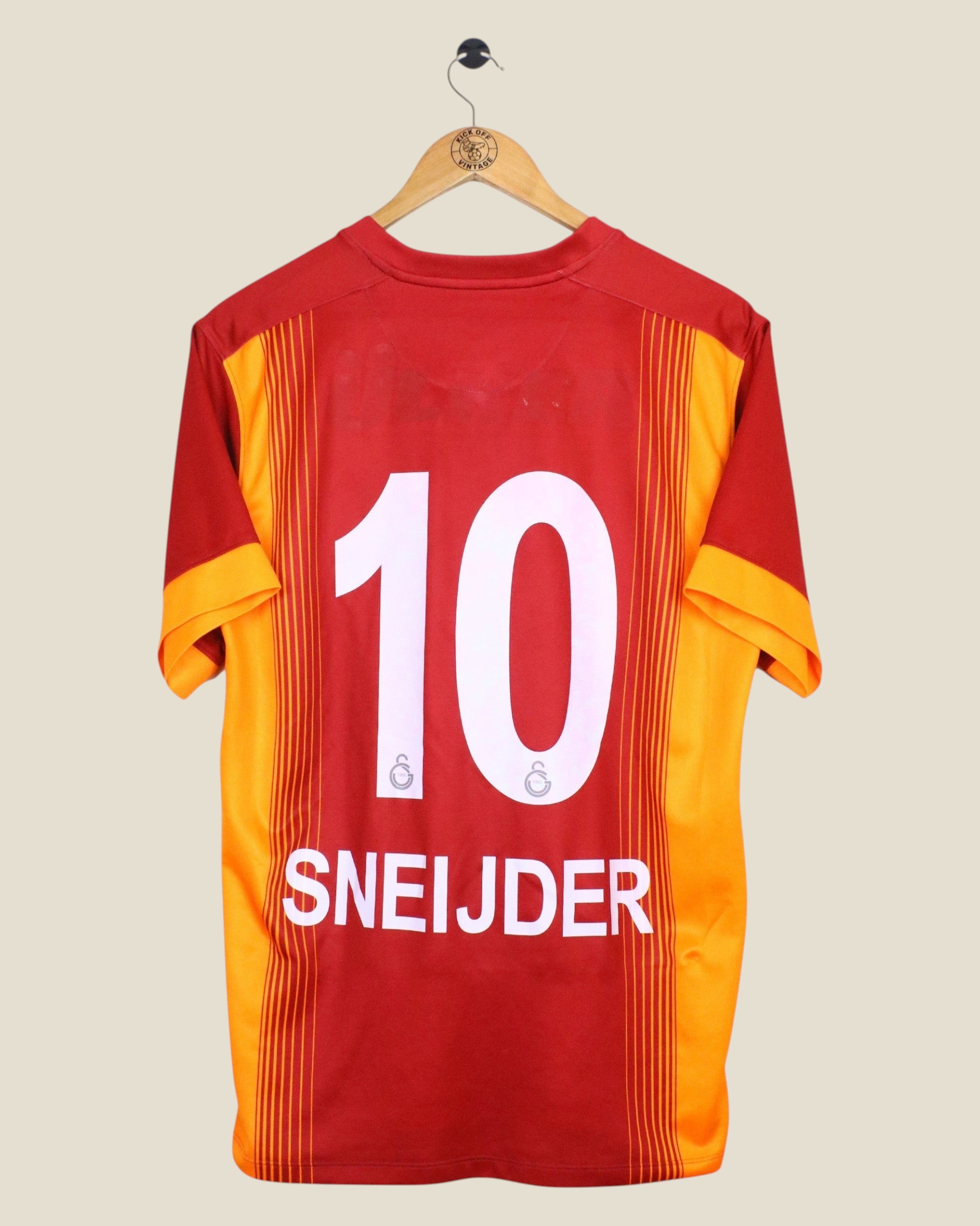 Kick Off Vintage Galatasaray 2014/15 home football jersey with Sneijder number 10 print on back