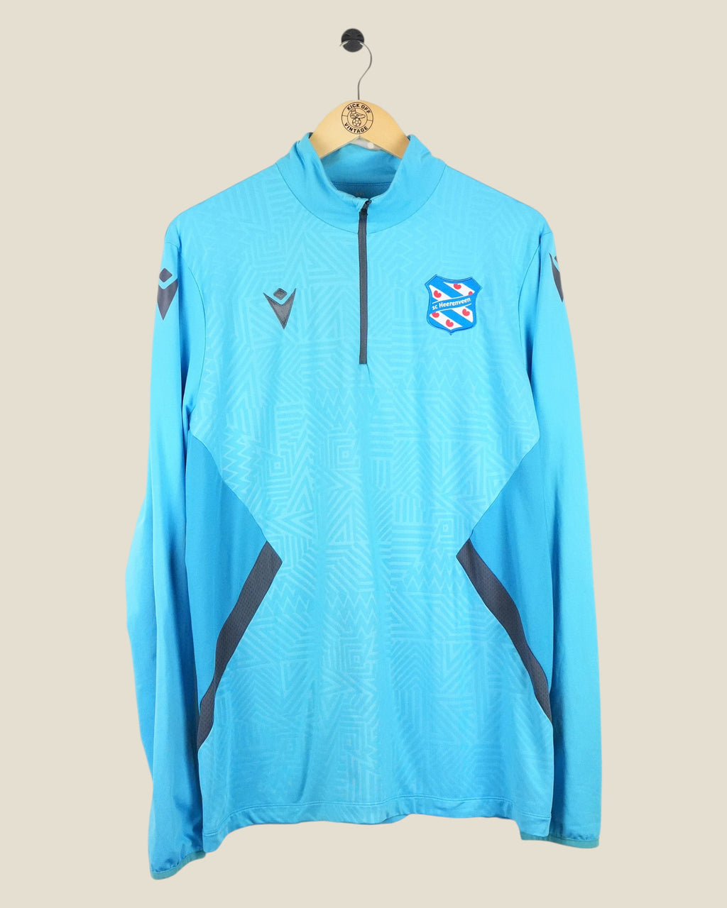 Kick Off Vintage SC Heerenveen 2024/25 training sweater in light blue with quarter-zip and team crest