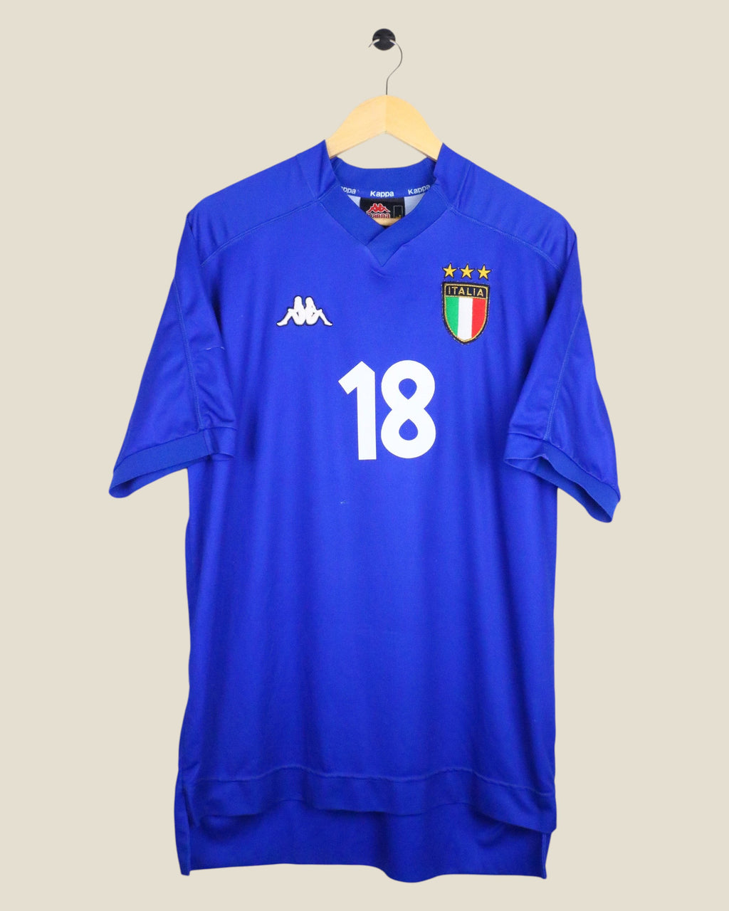 Kick Off Vintage 1999 Italy home football shirt featuring Baggio number 18 in blue with Kappa branding