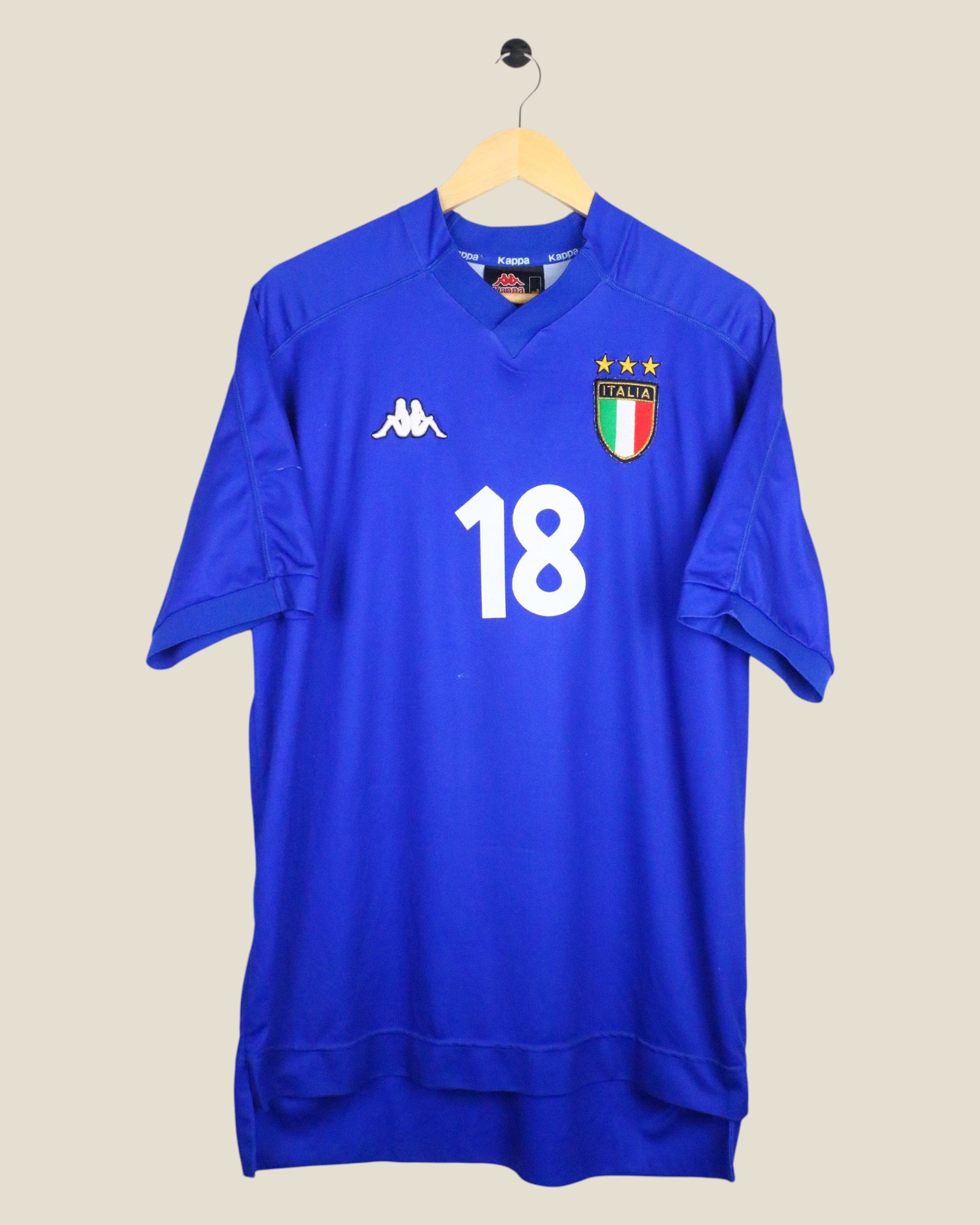 Kick Off Vintage 1999 Italy home football shirt featuring Baggio number 18 in blue with Kappa branding