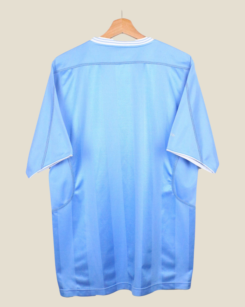 Kick Off Vintage Manchester City 2003/04 home football shirt in sky blue with white trim, back view